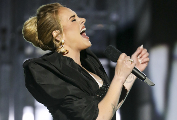 adele-estrena-tres-noves-cancons-durant-el-seu-directe-de-la-cbs