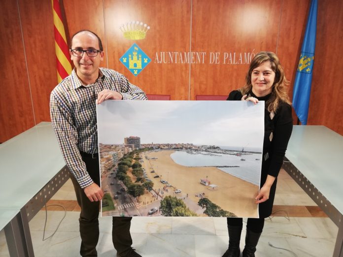 Lluís Puig i Maria Puig presenten el procés participatiu pel passeig del Mar de Palamós