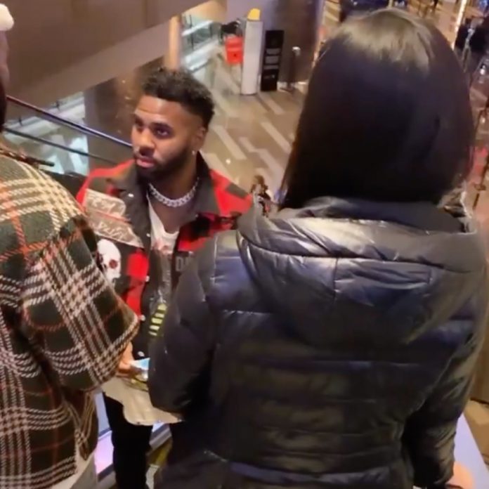jason-derulo-es-baralla-a-cops-de-puny-amb-uns-homes-que-el-van-insultar-dient-li-usher jason-derulo-es-baralla-a-cops-de-puny-amb-uns-homes-que-el-van-insultar-dient-li-usher