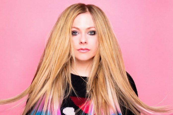 avril-lavigne-presenta-el-seu-nou-senzill-‘love-it-when-you-hate-me’