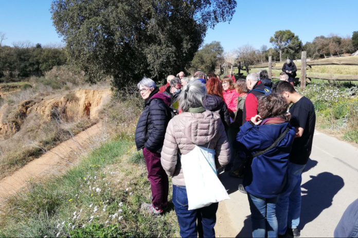 Imatge de la passejada que han fet els participants a Vacamorta Data de publicació: dissabte 26 de febrer del 2022, 13:42 Localització: Cruïlles Autor: Cedida a l'ACN