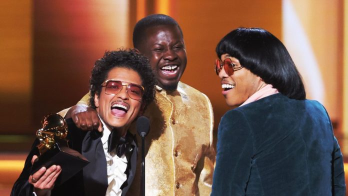silk-sonik,-jon-batiste-i-olivia-rodrigo-triomfen-als-grammy-2022