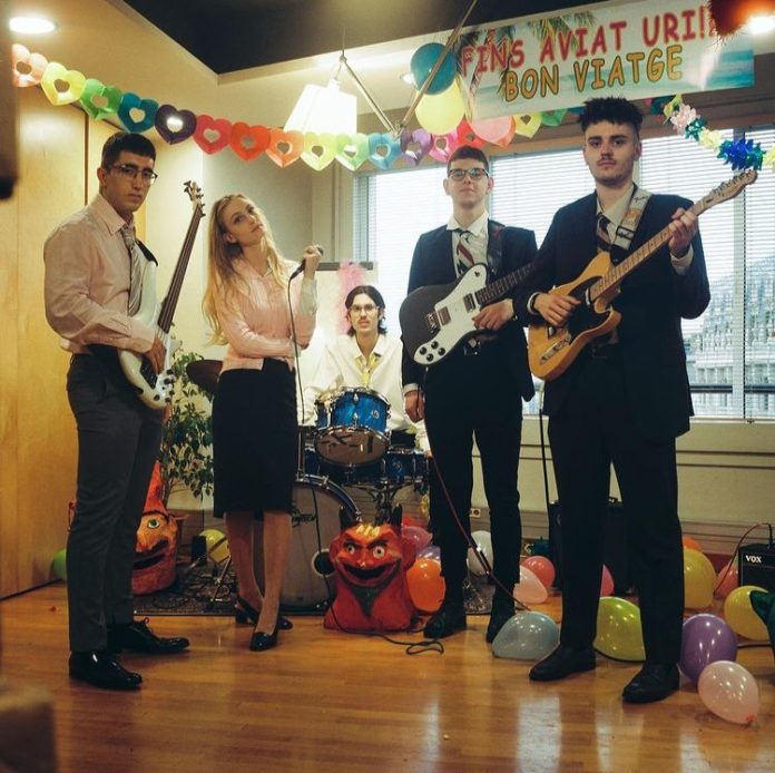 privat:-vittara-presenta-el-seu-primer-ep-“dosmilset”-amb-la-julieta
