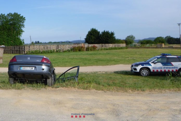 El vehicle accidentat a Gualta Data de publicació: dimarts 17 de maig del 2022, 11:57 Localització: Gualta Autor: Redacció