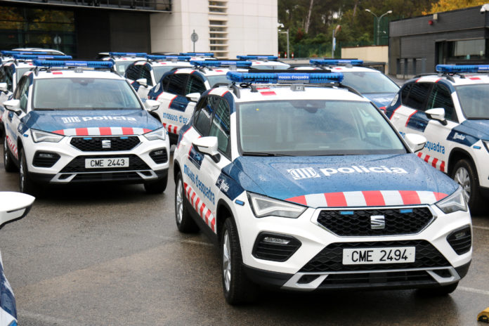 Pla dels nous vehicles dels Mossos d'Esquadra presentats al Complex Egara el dia 11 de novembre de 2021 - Imatge d'Albert Segura Lorrio - ACN Pla dels nous vehicles dels Mossos d'Esquadra presentats al Complex Egara el dia 11 de novembre de 2021 - Imatge d'Albert Segura Lorrio - ACN