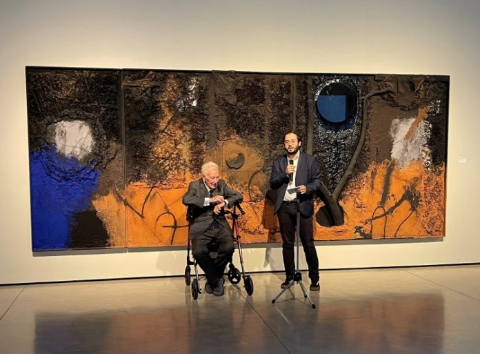 Imatge durant l'acte de presentació de la nova exposició permanent a Can Framis, de la Fundació Vila Casas