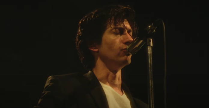 privat:-arctic-monkeys-estrenen-el-videoclip-de-‘i-ain’t-quite-where-i-think-i-am’ privat:-arctic-monkeys-estrenen-el-videoclip-de-‘i-ain’t-quite-where-i-think-i-am’