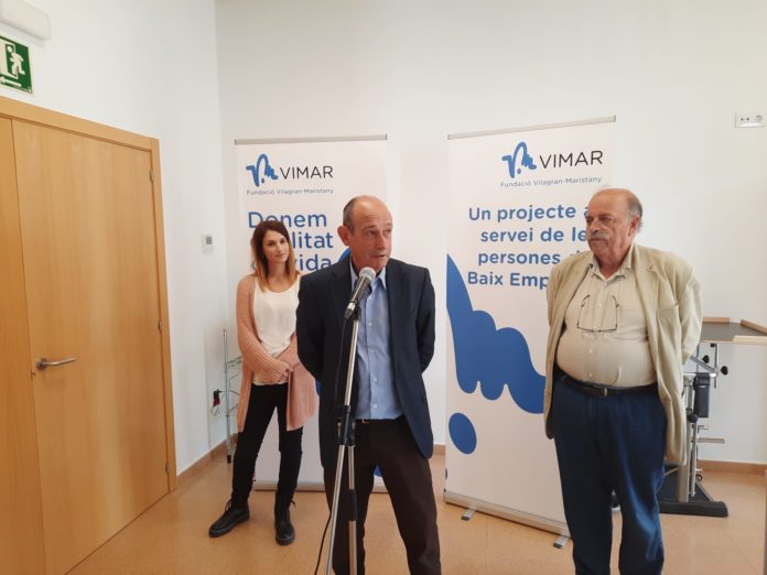 Aleyda Castro, directora tècnica de la Fundació Vimar; Joan Vigas, alcalde de Palafrugell; i Lluís Medir, president de la Fundació Vimar Aleyda Castro, directora tècnica de la Fundació Vimar; Joan Vigas, alcalde de Palafrugell; i Lluís Medir, president de la Fundació Vimar