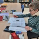 privat:-una-investigadora-argentina-visita-l’arxiu-municipal-per-estudiar-la-figura-de-maria-bassa-palau