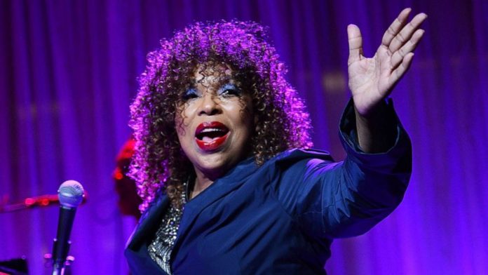 roberta-flack-anuncia-que-pateix-ela-i-que-no-cantara-mes roberta-flack-anuncia-que-pateix-ela-i-que-no-cantara-mes