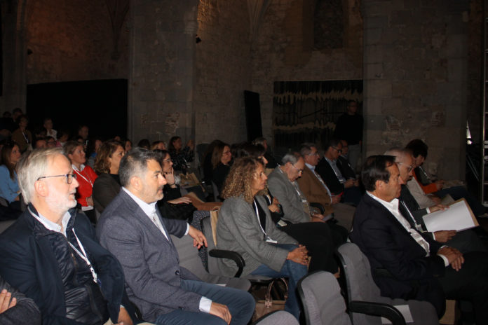 Diversos dels assistents al X Simposi de l'ATA que s'ha fet aquest dijous a Girona Data de publicació: dijous 10 de novembre del 2022, 17:58 Localització: Girona Autor: Imatge cedida a l'ACN per l'ATA