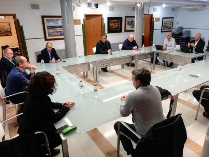 privat:-ajuntaments-i-generalitat-es-reuneixen-amb-la-companyia-endesa-per-coneixer-quines-mesures-s’estan-aplicant-per-assegurar-la-fi-dels-talls-del-servei-electric-a-la-costa-brava-centre