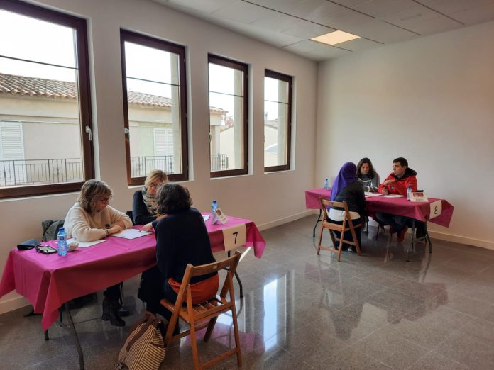 privat:-mes-de-500-entrevistes-de-feina-fetes-durant-la-7a-jornada-d’oportunitats-laborals-de-palafrugell