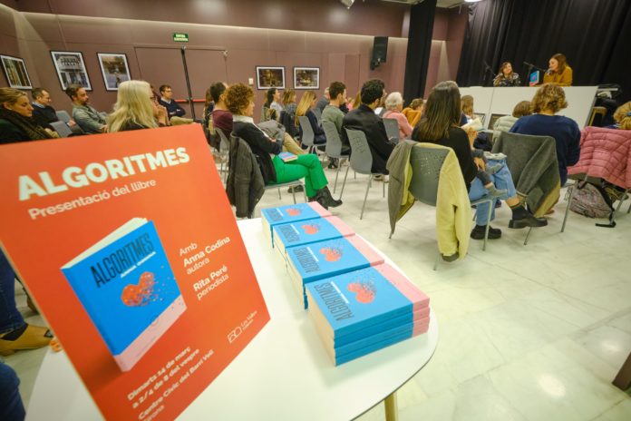 Anna Codina - presentació llibre Algoritmes 2023