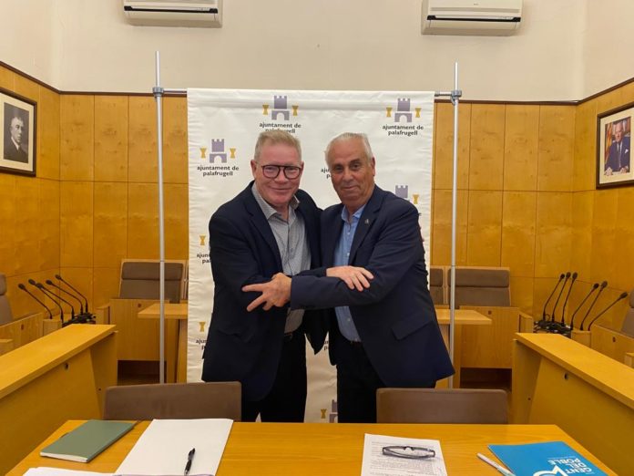 Pacte PSC i Som Gent del Poble Juli Fernandez Isidre Tenas Palafrugell