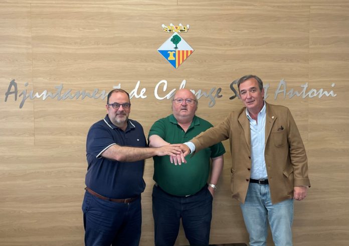 Junts, PSC i PP revaliden pacte a Calonge i fan alcalde a Jordi Soler