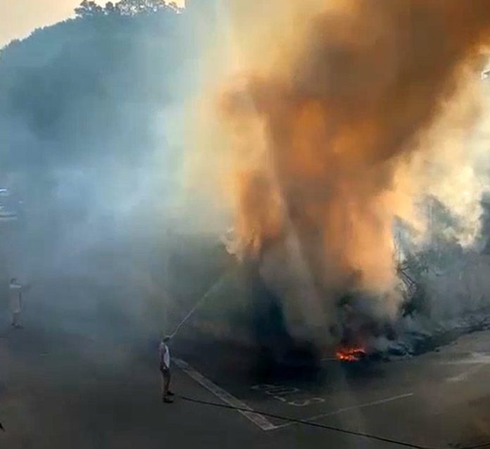 incendi-al-carrer-haia Sant Feliu
