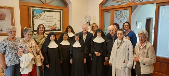 privat:-palafrugell-acomiada-la-comunitat-religiosa-de-l’asil-nostra-senyora-de-montserrat