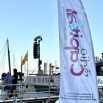 bandera de ràdio capital a la Cantada d'havaneres de calella