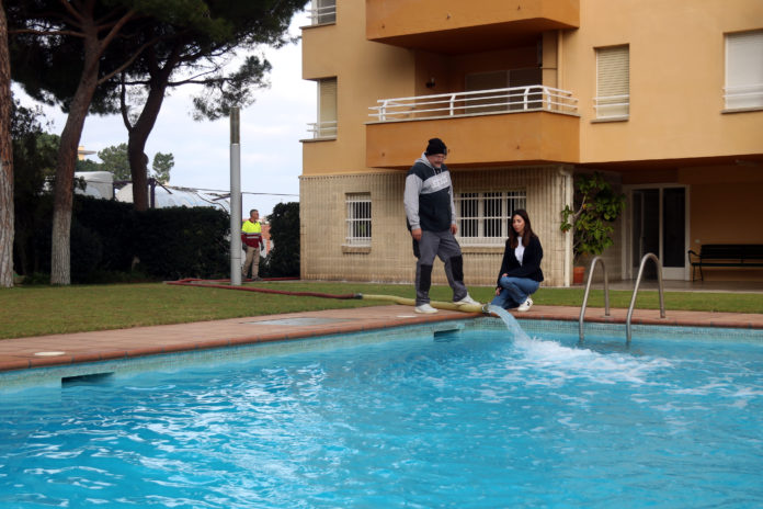 L'empresa gironina que omple piscines amb aigua de mar té llista d'espera que creix dia rere dia Data de publicació: dimarts 30 de gener del 2024, 11:21 Localització: L'Escala Autor: Redacció