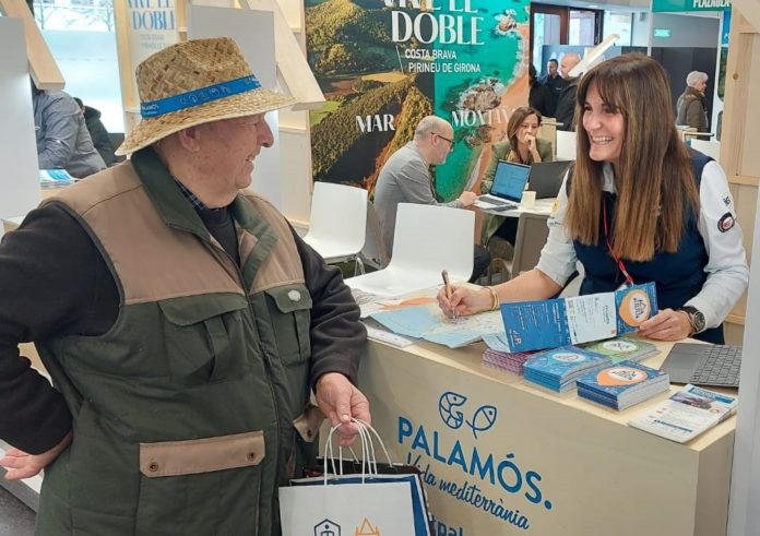 privat:-palamos-promociona-la-seva-oferta-turistica-a-la-fira-“navartur”-de-pamplona