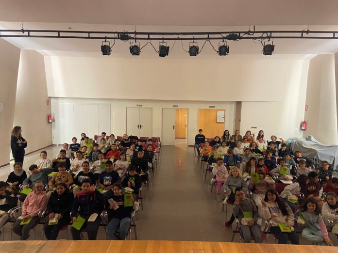 Calonge i Sant Antoni crea el consell d’infants per promoure la participació ciutadana Calonge i Sant Antoni crea el consell d’infants per promoure la participació ciutadana