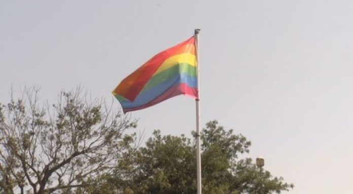 privat:-l’ajuntament-de-palafrugell-s’adhereix-a-la-xarxa-de-municipis-lgtbi-de-catalunya
