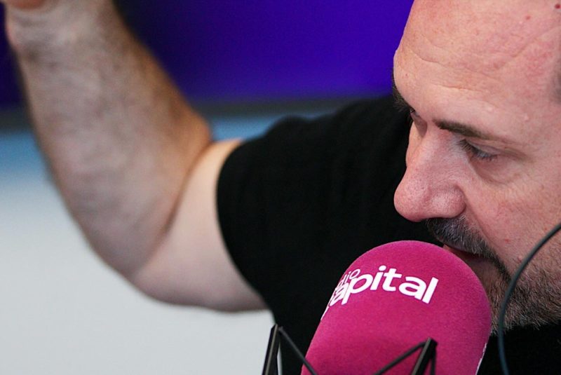 Miquel Curanta a l'Estudi de Ràdio Capital