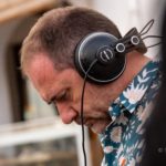 Miquel Curanta al programa de Ràdio Capital  «Una cantada diferent», amb motiu de la Cantada d’havaneres de Calella.  Fotografia: enCantados-@pepegroca