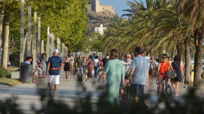 privat:-catalunya-supera-per-primer-cop-els-dos-milions-de-turistes-estrangers-en-un-mes-de-maig privat:-catalunya-supera-per-primer-cop-els-dos-milions-de-turistes-estrangers-en-un-mes-de-maig