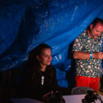 Miquel Curanta de Ràdio Capital a l’especial de Ràdio Capital, «Una cantada diferent» a la Cantada d’hanaveres de Calella de Palafrugell.   Fotografia: Laia Serch