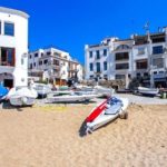 privat:-un-home-de-67-anys-mor-a-la-platja-del-port-bo-de-palafrugell