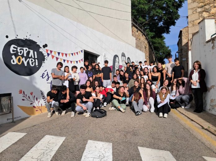 L’Espai Jove de Calonge i Sant Antoni impulsa Naturland amb la participació de cinquanta joves del municipi L’Espai Jove de Calonge i Sant Antoni impulsa Naturland amb la participació de cinquanta joves del municipi