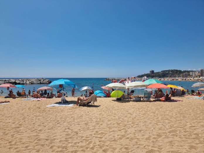 La platja de Sant Antoni, en una imatge del juliol passat