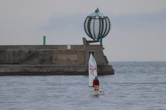 Palamós_núvol_optimist
