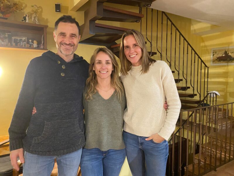 Xavier, Marta i Vanessa (els dos reis de Carnaval i la membre de la colla Quermània de Pals)