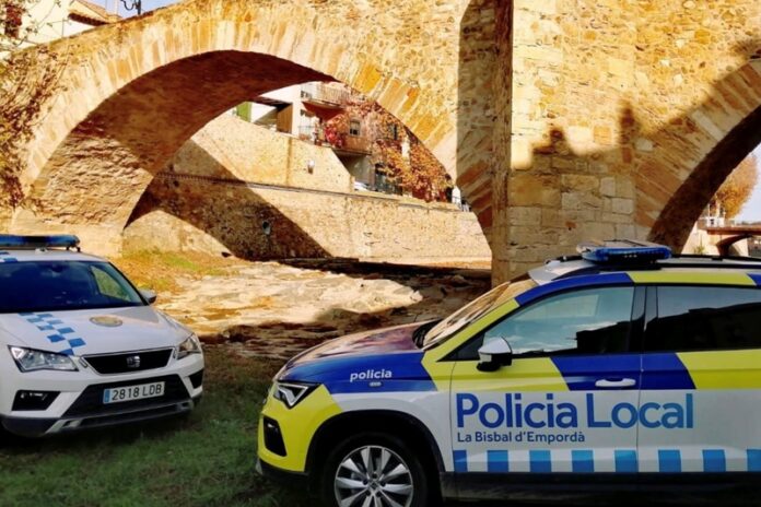 privat:-la-policia-local-de-la-bisbal-d’emporda-no-fara-mes-hores-extra-per-protestar-contra-la-situacio-laboral privat:-la-policia-local-de-la-bisbal-d’emporda-no-fara-mes-hores-extra-per-protestar-contra-la-situacio-laboral