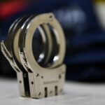 privat:-els-mossos-i-la-policia-local-detenen-cinc-joves-per-provocar-aldarulls-durant-la-festa-major-de-palamos
