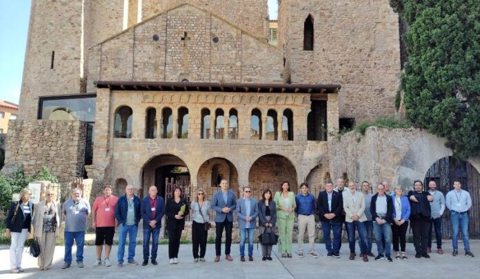 privat:-el-baix-emporda-signa-un-manifest-conjunt-a-favor-de-la-transicio-energetica privat:-el-baix-emporda-signa-un-manifest-conjunt-a-favor-de-la-transicio-energetica