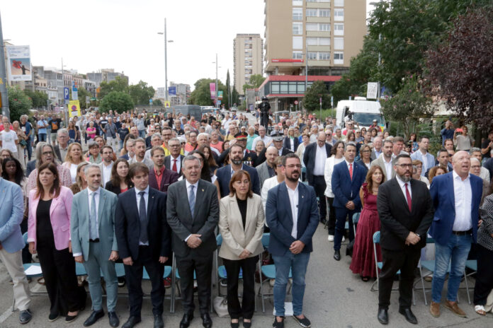 Acte institucional conjunt de l'Ajuntament de Girona, la Diputació i la Generaliat per la Diada Data de publicació: dijous 11 de setembre del 2025, 12:18 Localització: Girona Autor: Gerard Vilà Acte institucional conjunt de l'Ajuntament de Girona, la Diputació i la Generaliat per la Diada Data de publicació: dijous 11 de setembre del 2025, 12:18 Localització: Girona Autor: Gerard Vilà