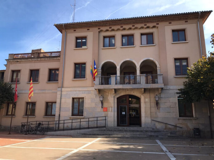 ajuntament de la Bisbal d'Empordà ajuntament de la Bisbal d'Empordà