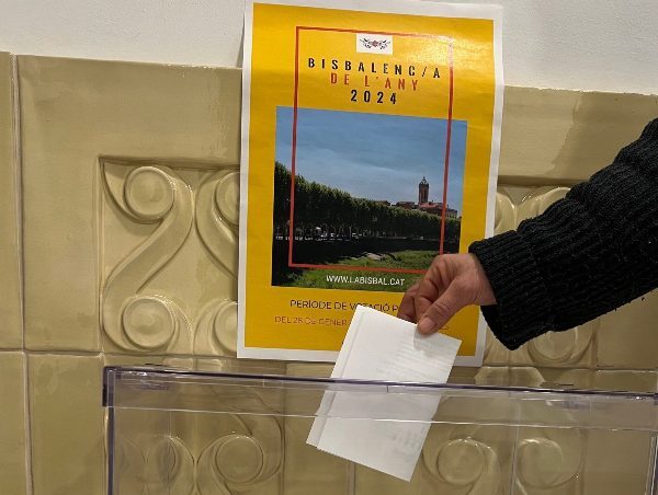privat:-arrenca-el-periode-de-votacio-popular-per-decidir-el-bisbalenc/a-de-l’any-2025-amb-un-total-de-6-candidatures-proposades-per-la-ciutadania privat:-arrenca-el-periode-de-votacio-popular-per-decidir-el-bisbalenc/a-de-l’any-2025-amb-un-total-de-6-candidatures-proposades-per-la-ciutadania
