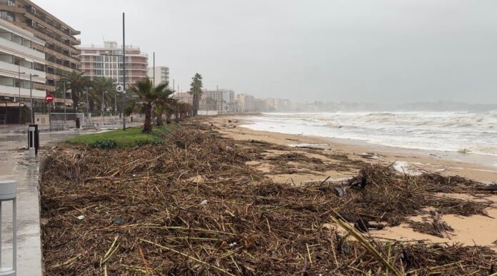 L’Ajuntament de Calonge i Sant Antoni ja treballa per revertir els efectes del temporal al municipi L’Ajuntament de Calonge i Sant Antoni ja treballa per revertir els efectes del temporal al municipi