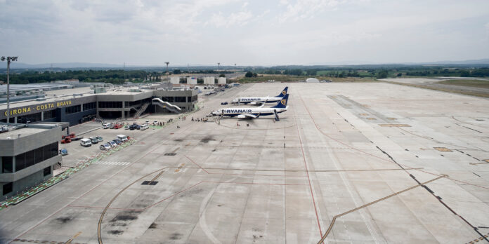 61a4f8de-947e-4be9-9b7a-699b3c7ff987 aeroport de Girona