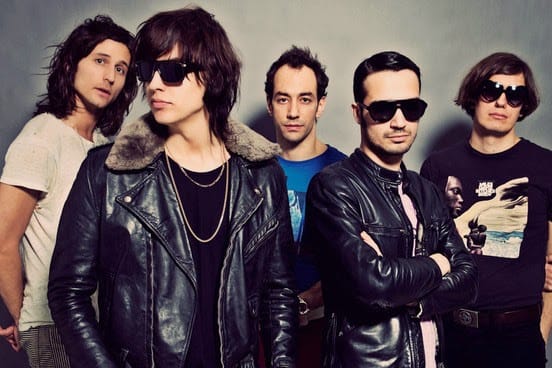 the-strokes-anuncien-nou-disc-per-aquest-estiu-amb-“reality-awaits” the-strokes-anuncien-nou-disc-per-aquest-estiu-amb-“reality-awaits”
