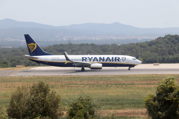 34ef4bc7-4186-42b6-a862-2eb03d33bc9b aeroport de Girona // ACN