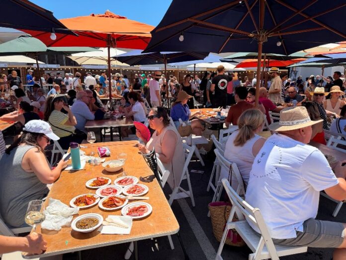 privat:-la-fira-de-la-gamba-de-palamos-torna-a-batre-records-de-participacio-arribant-als-50.000-tiquets-venuts-en-la-seva-11a-edicio